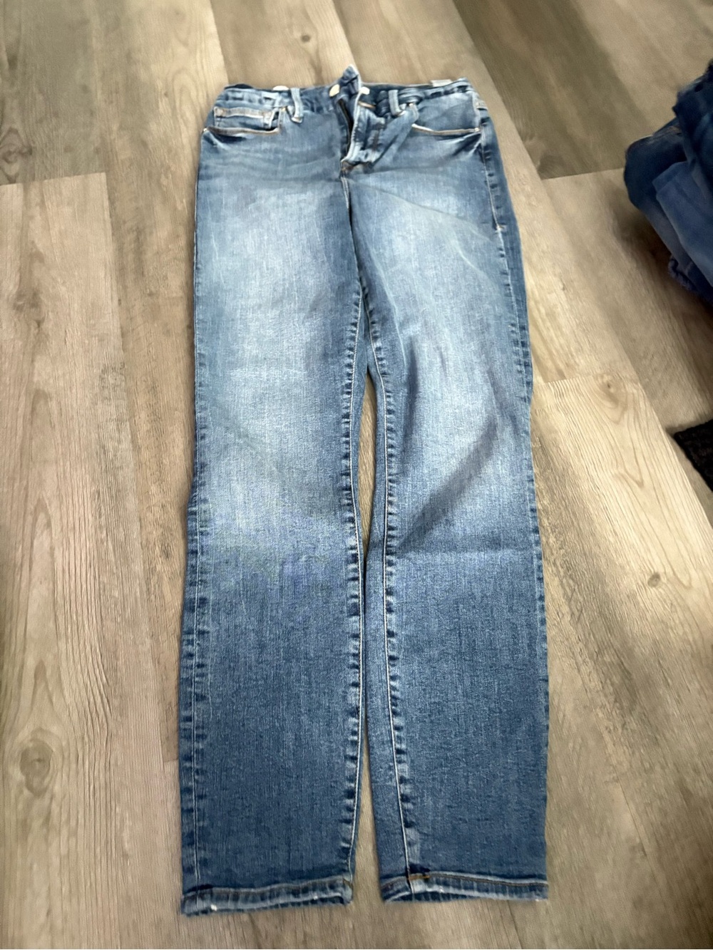 Good American Light Blue Straight Leg Jeans